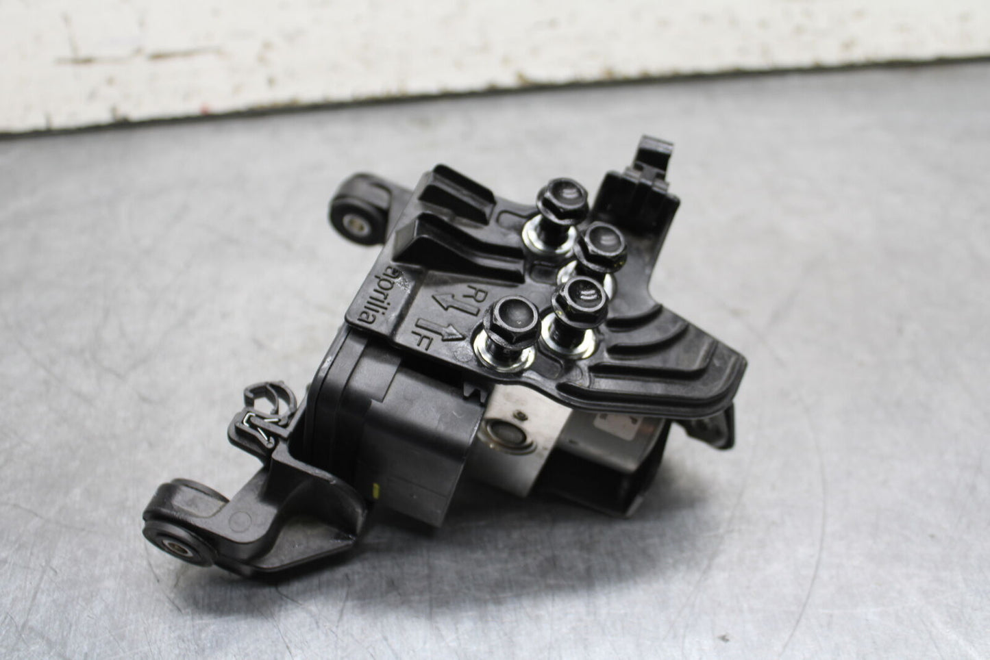 21-24 APRILIA TUONO 660 FACTORY ABS PUMP UNIT MODULE BB733