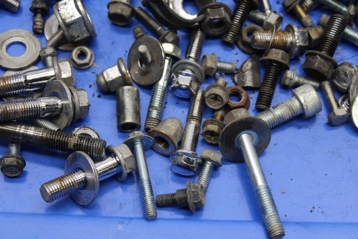 97-03 HONDA SHADOW ACE 750 VT750C MISC MOUNTING BOLTS HARDWARE MOTOR BB618