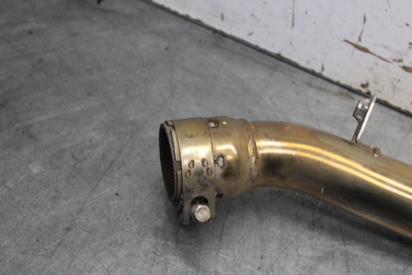 07-08 TRIUMPH DAYTONA 675 EXHAUST MIDPIPE MID MIDDLE PIPE BB685