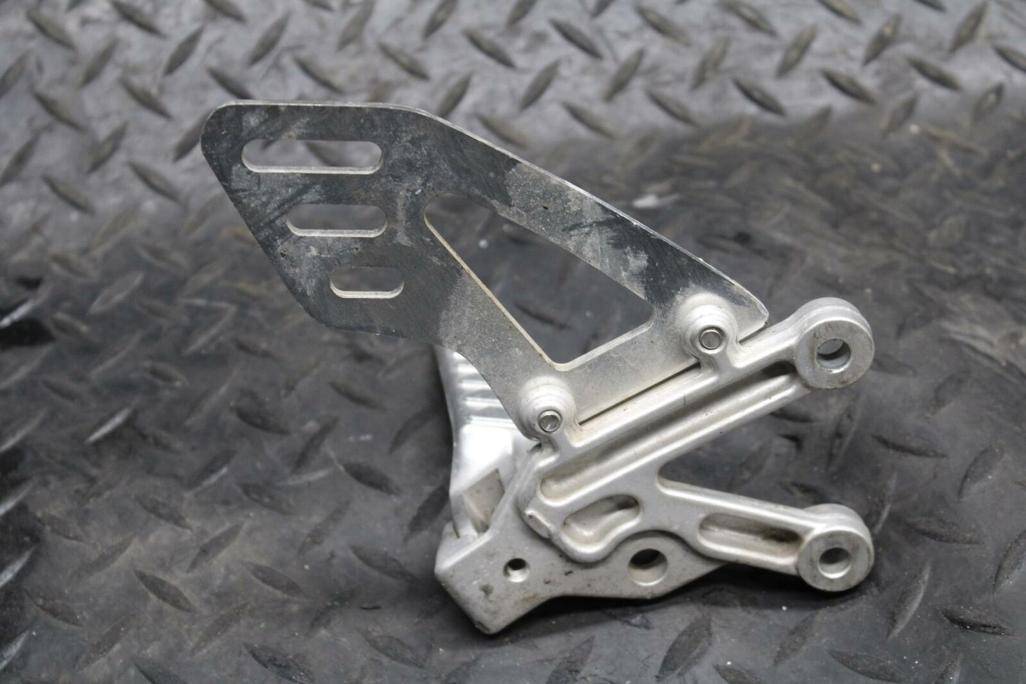 10-11 APRILIA RSV4 R LEFT REARSET REAR SET DRIVER FOOT PEG REST STOP BB202