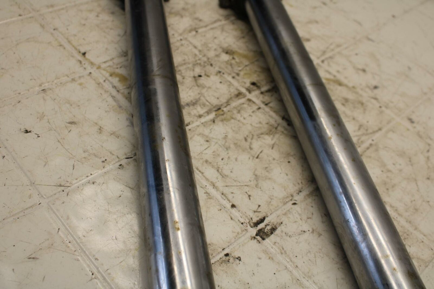 93 SUZUKI KATANA 600 GSX600F FRONT FORKS SHOCK SUSPENSION SET PAIR BB400