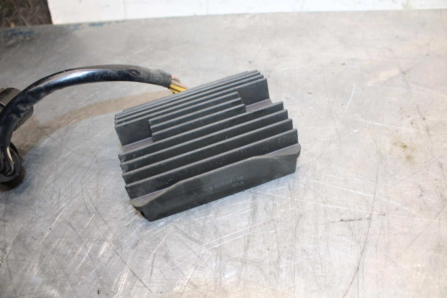 03 KAWASAKI ZX12R RECTIFIER VOLTAGE REGULATOR BB472