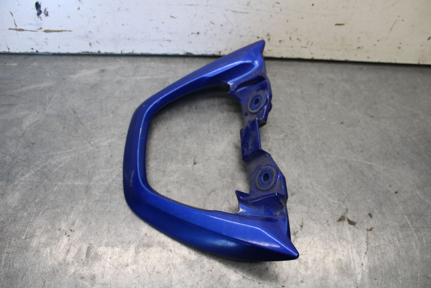03-07 SUZUKI SV1000S PASSENGER REAR SEAT GRAB BAR HANDLE BB657