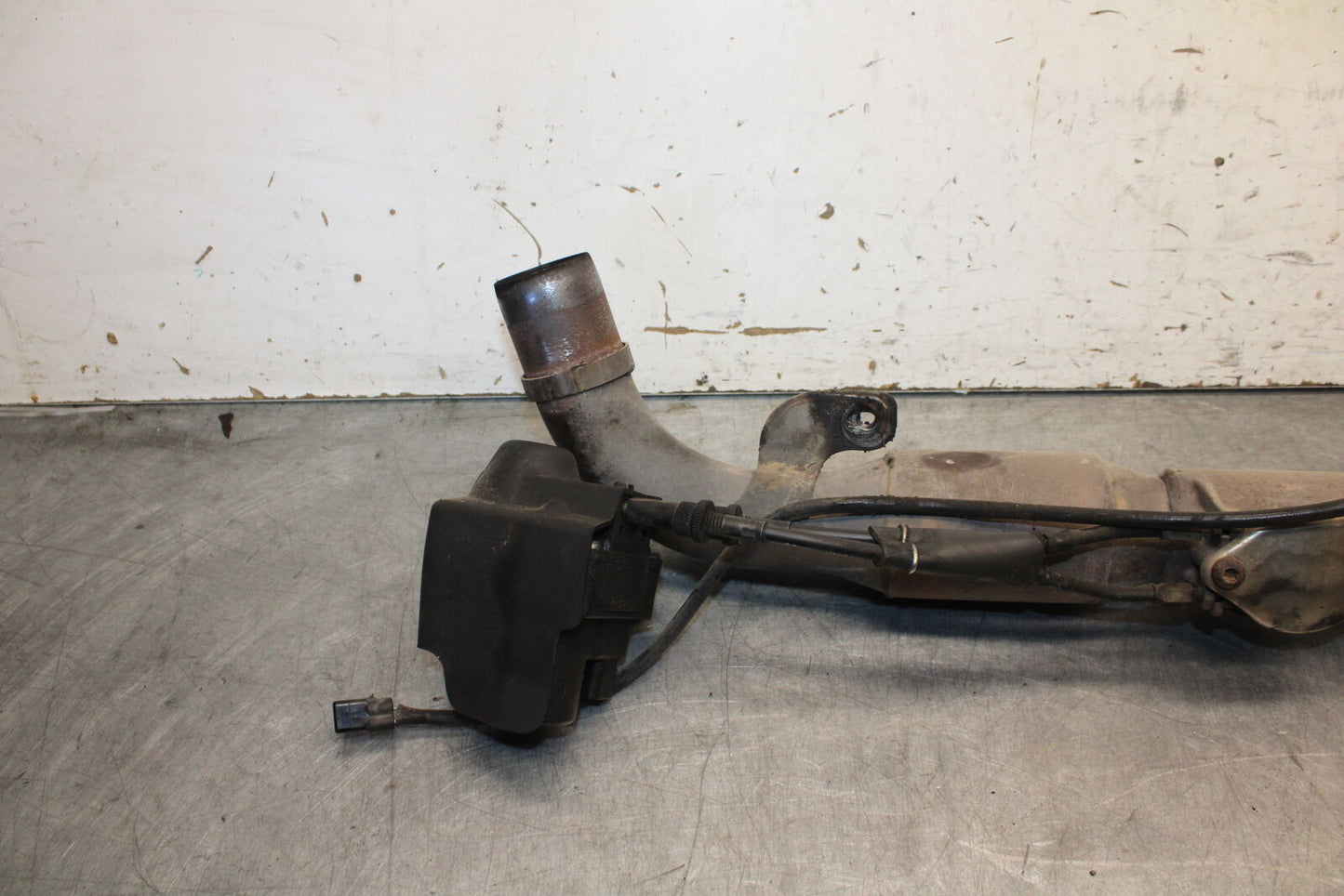 07-08 TRIUMPH DAYTONA 675 EXHAUST HEADER PIPES MANIFOLD BB685