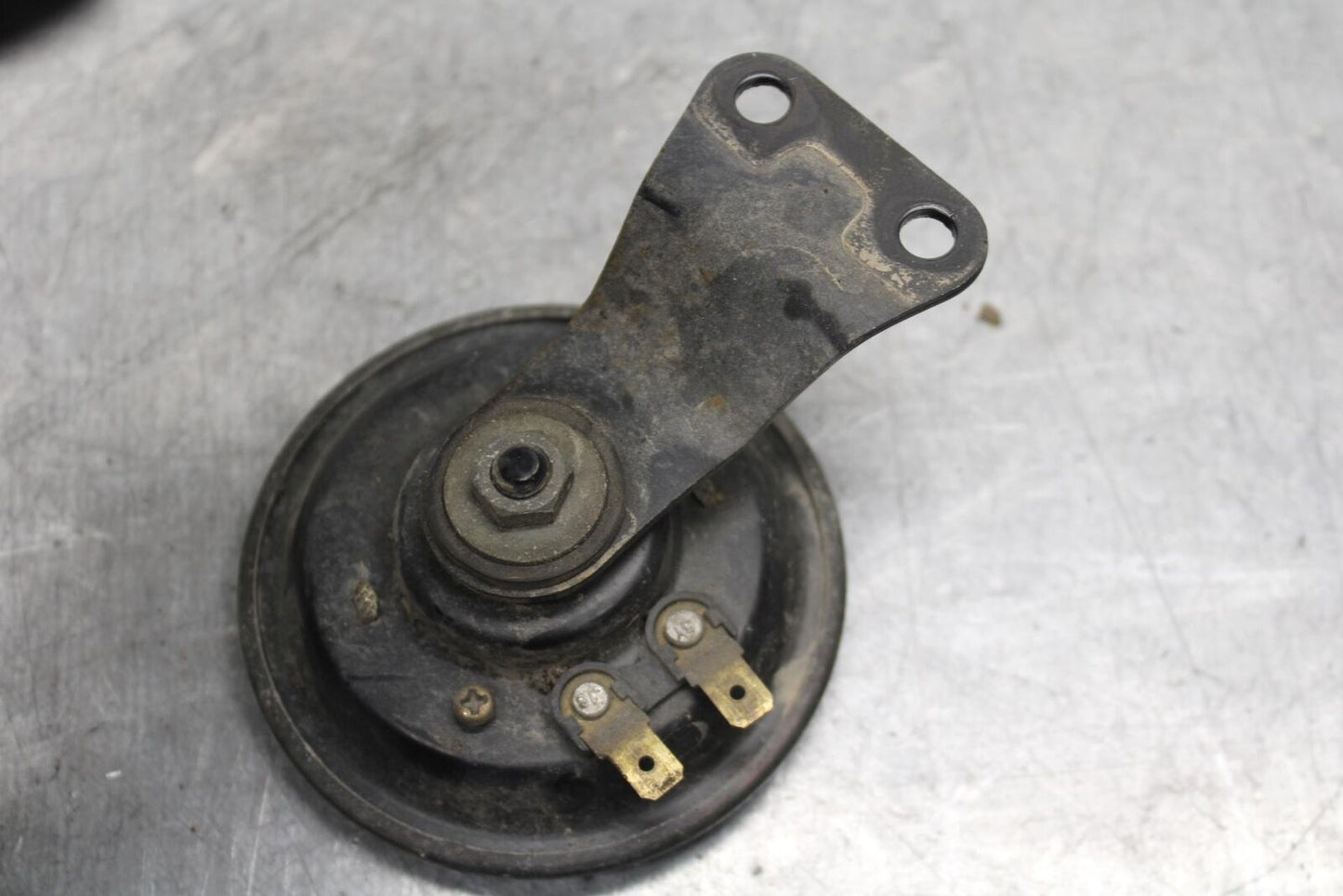 93-07 YAMAHA VMAX 1200 HORN SIGNAL BB634