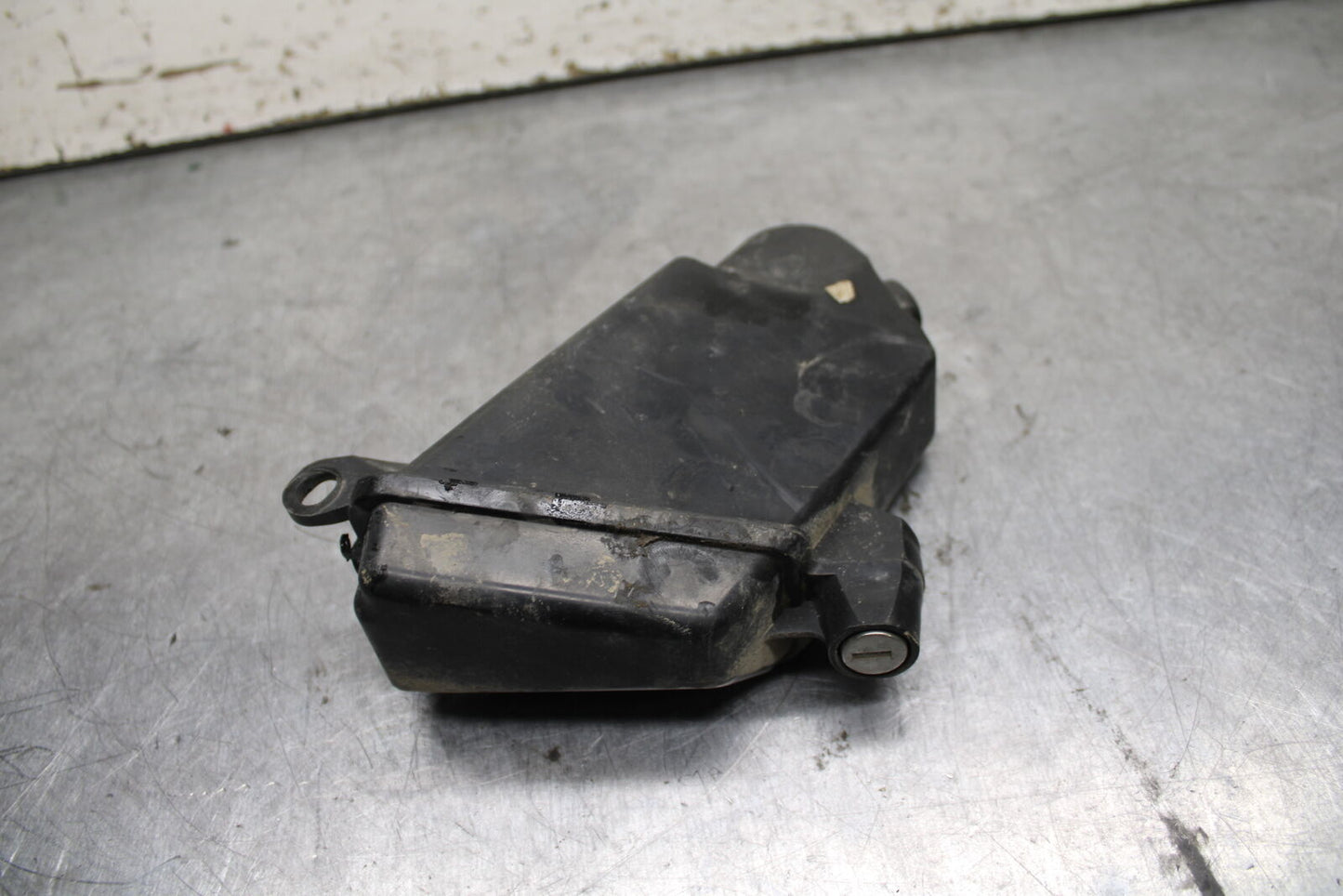 05-06 HONDA CBR600RR STOCK TOOLS OEM TOOL BAG KIT SET NO KEY BB739
