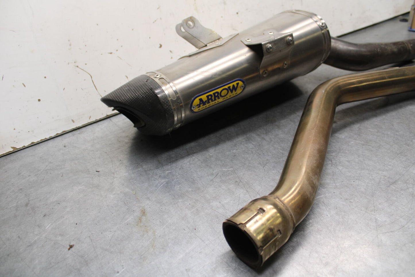 09-11 TRIUMPH DAYTONA 675 ARROW AFTERMARKET EXHAUST PIPE SLIP ON SILENCER BB652