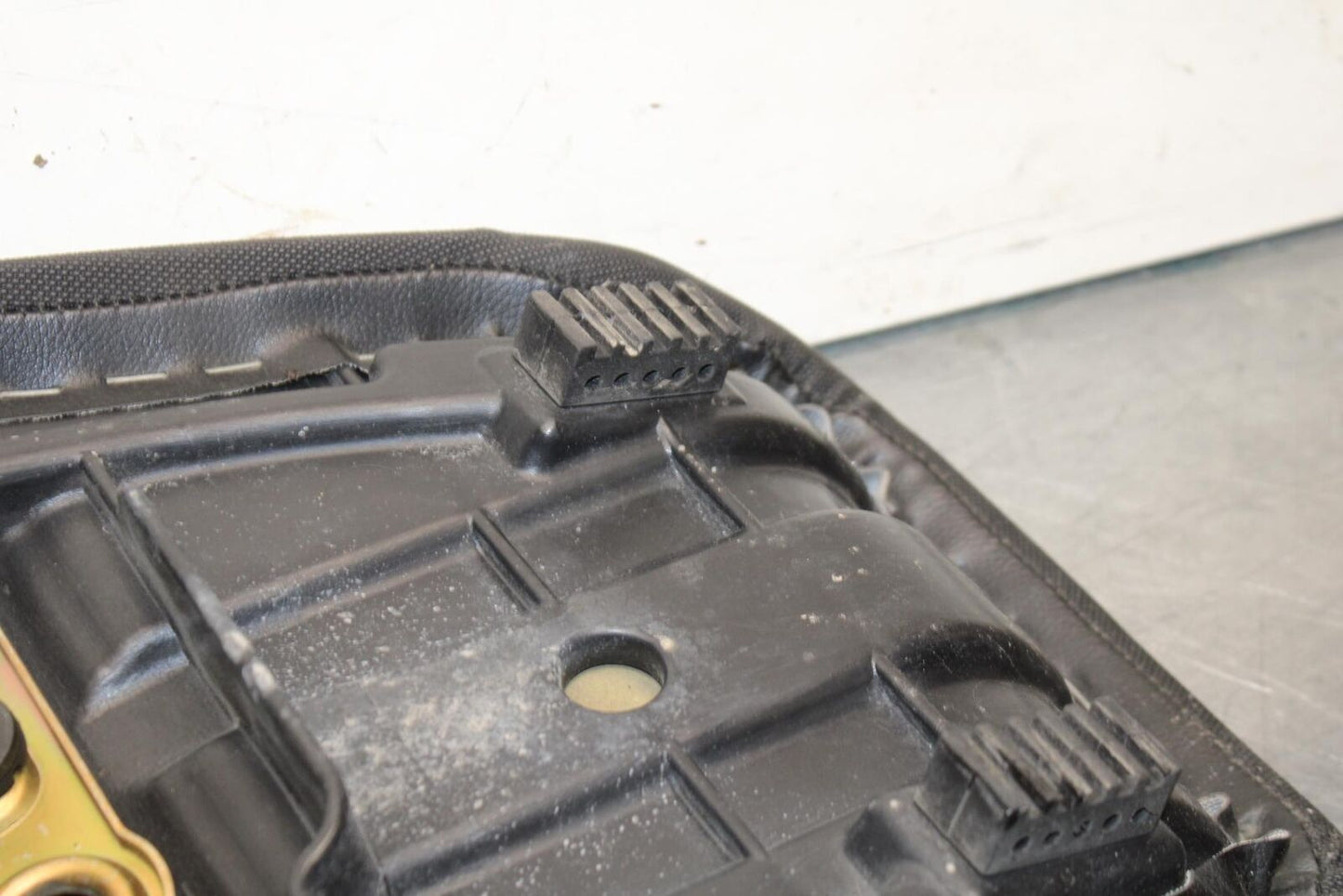04-09 SUZUKI GS 500 FH GS500F FRONT REAR SEAT SADDLE BB97