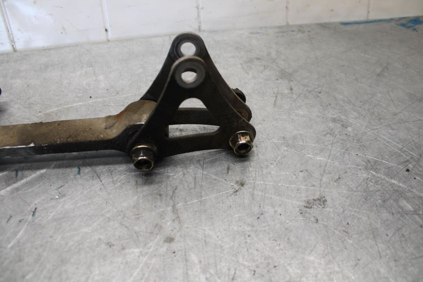 2006 Triumph Daytona 675 Triple REAR DOGBONE SHOCK LINKAGE LINK BB434