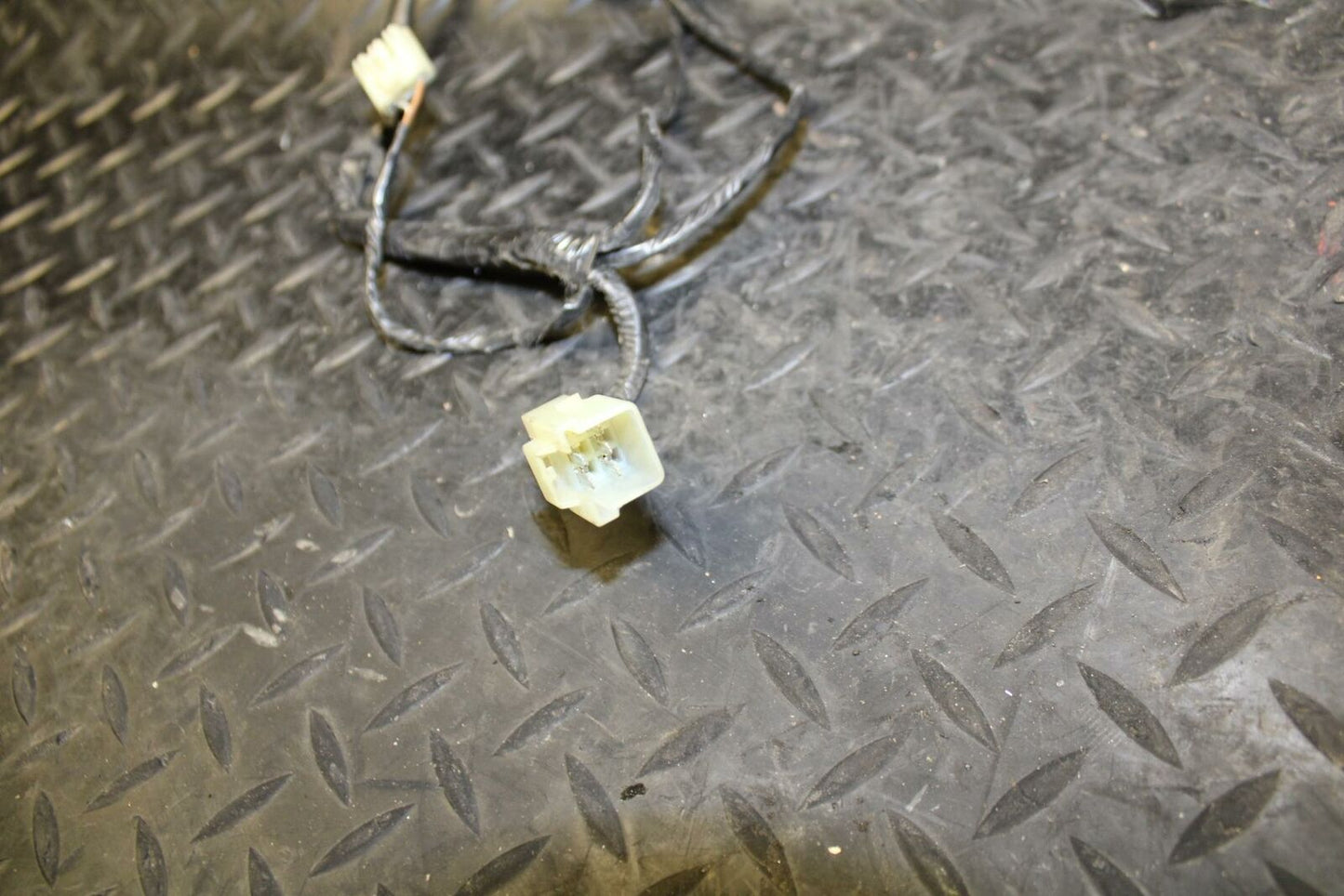 05-06 SUZUKI KATANA 750 GSX750F HEADLIGHT  WIRING HARNESS WIRE LOOM bb166