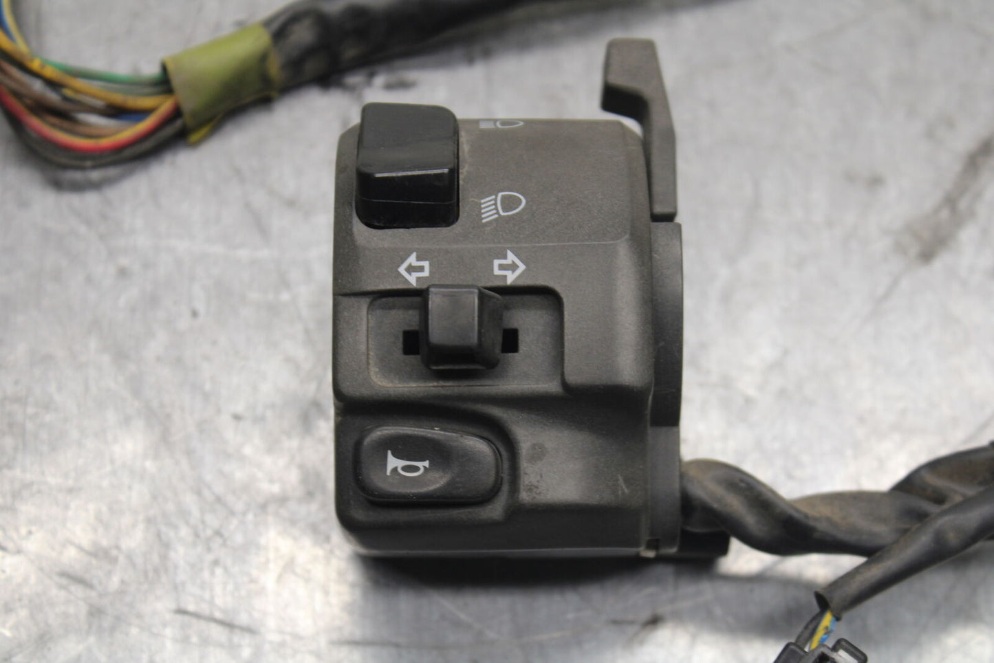 96-07 YAMAHA YZF600R LEFT CLIP ON HANDLE HORN SIGNALS SWITCH SWITCHES BB746