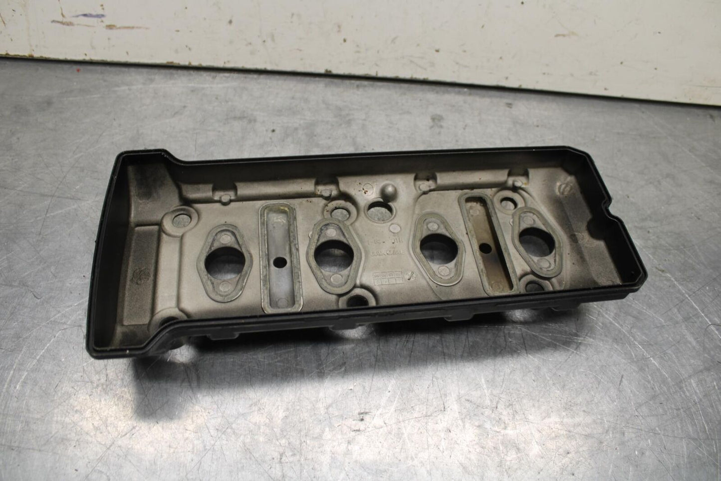 06-07 SUZUKI GSXR 600 750 ENGINE TOP END CYLINDER HEAD COVER BB98