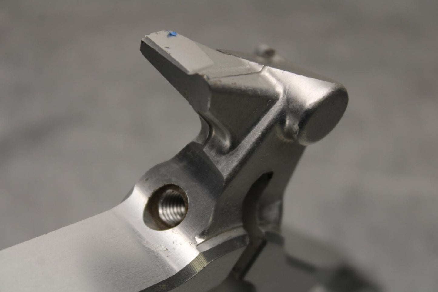 08-10 DUCATI 848 FORKS UPPER TRIPLE TREE CLAMP BB623