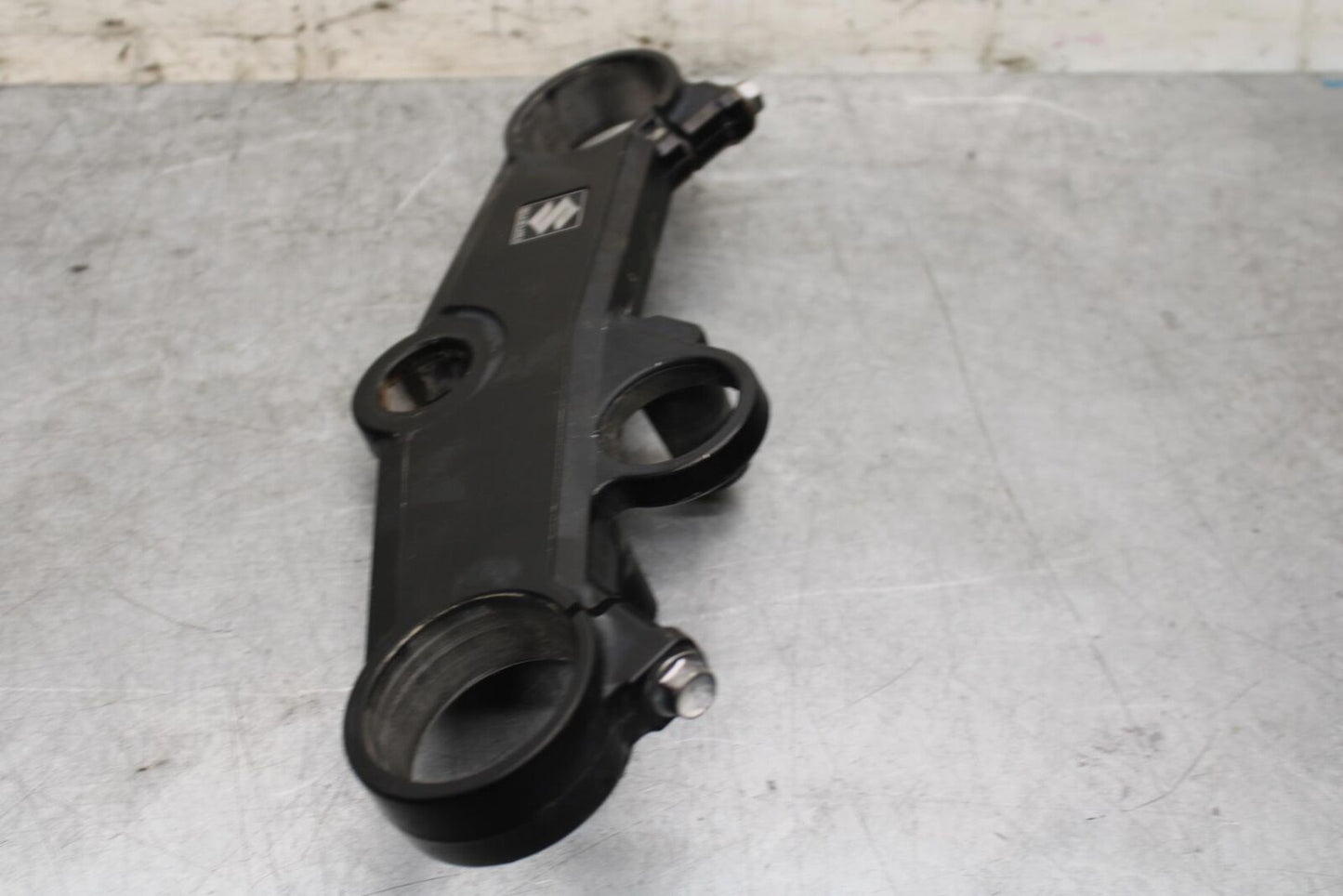 2001 Suzuki GSXR600 FORKS UPPER TRIPLE TREE CLAMP BB59
