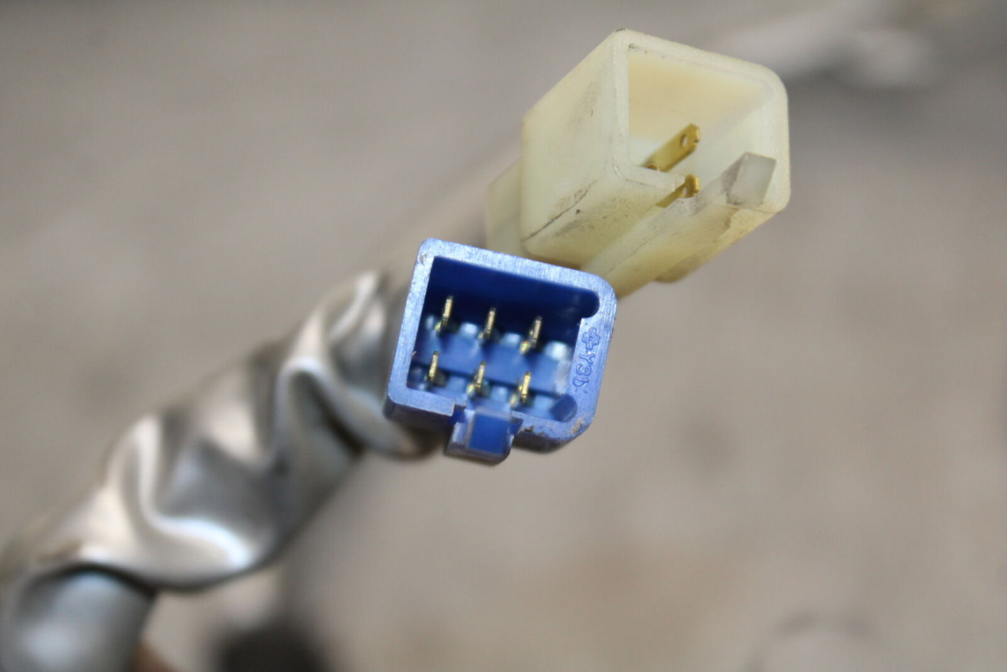 99-00 YAMAHA V STAR 1100 LEFT CLIP ON HANDLE HORN SIGNALS SWITCH SWITCHES BB711