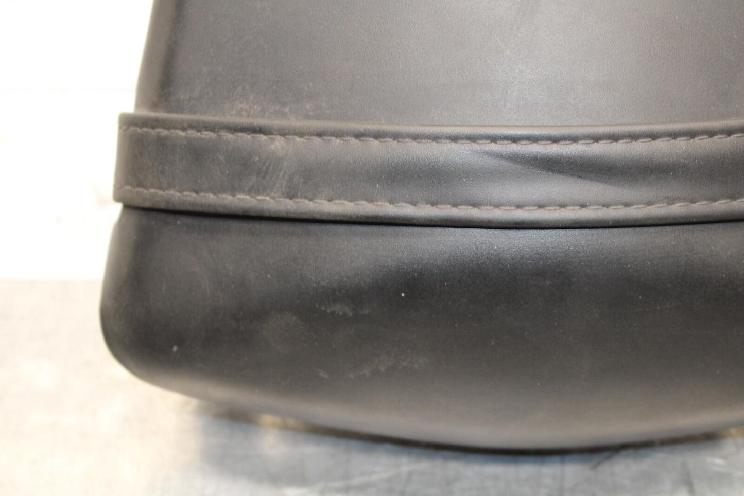 19-21 YAMAHA YZF R3 REAR BACK PASSENGER TANDEM SEAT PAD SADDLE BB588