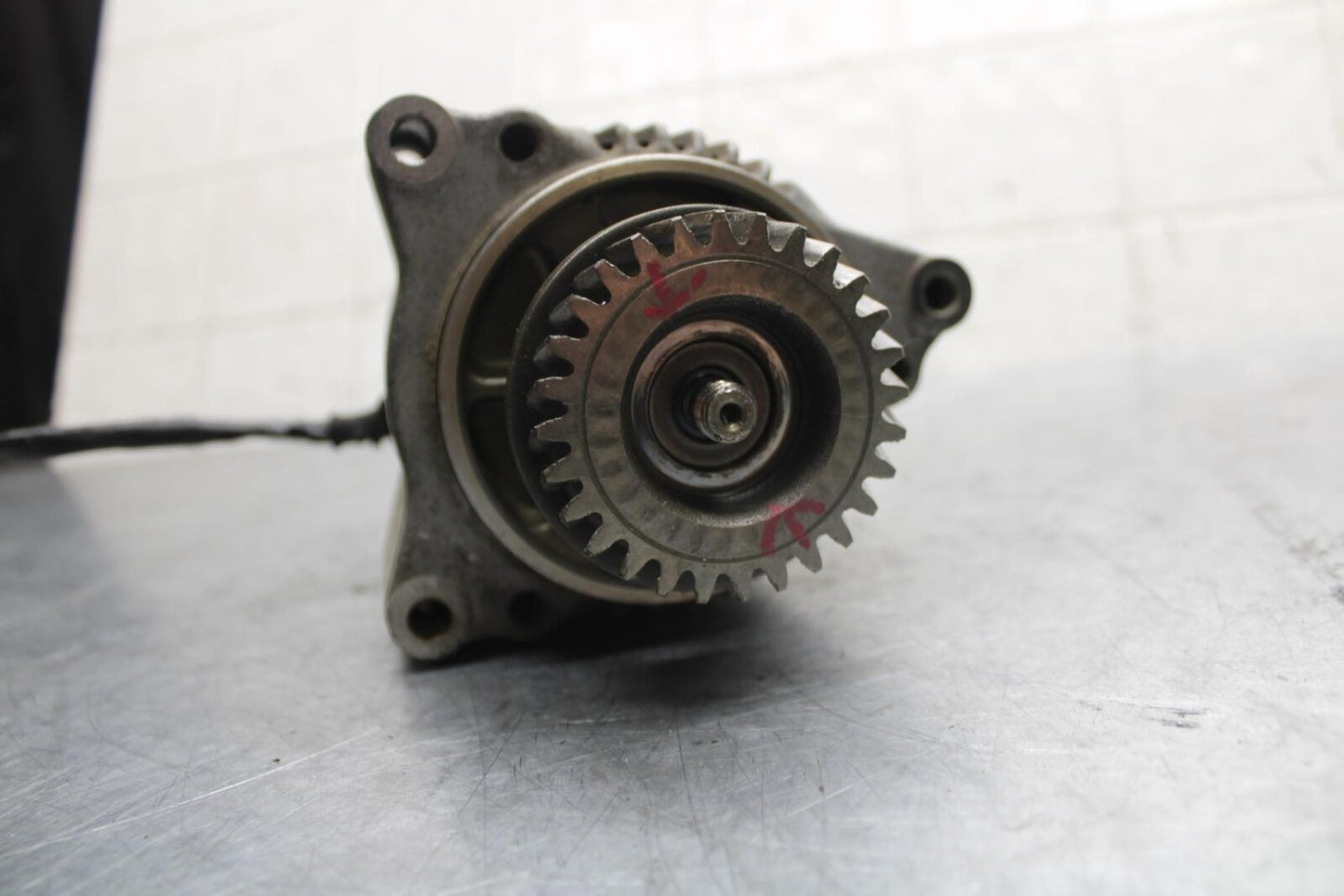 1986 Suzuki GSXR1100 ENGINE MOTOR GENERATOR ALTERNATOR BB43