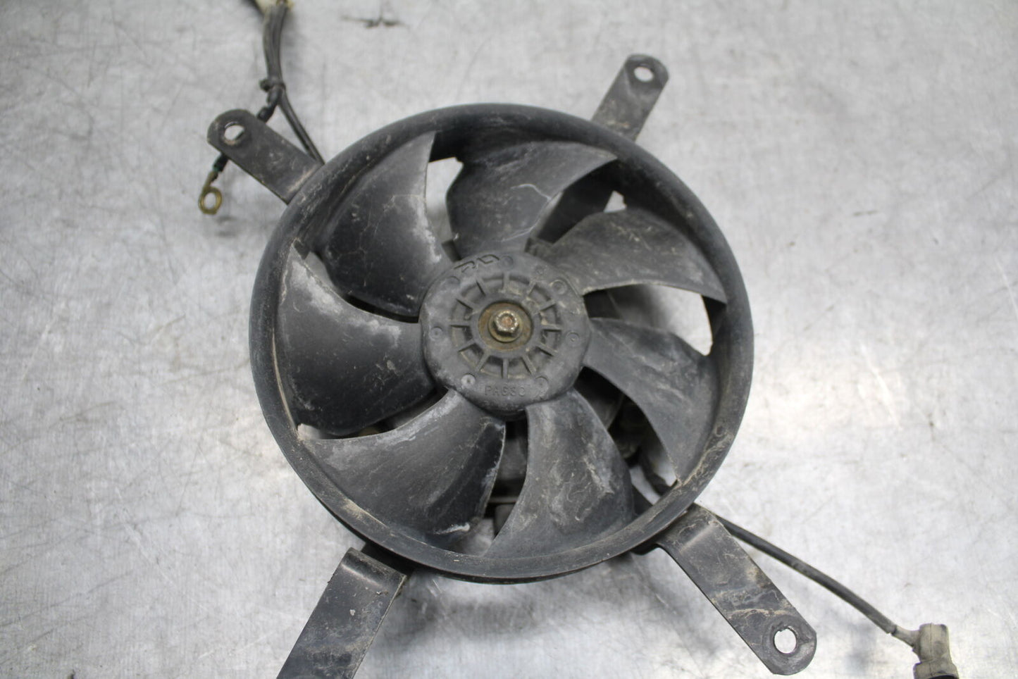 02-04 HONDA VTX1800S ENGINE RADIATOR COOLING FAN BB712