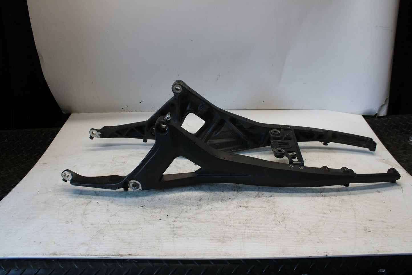 12 DUCATI MONSTER 796 REAR SUBFRAME BACK SUB FRAME BB276