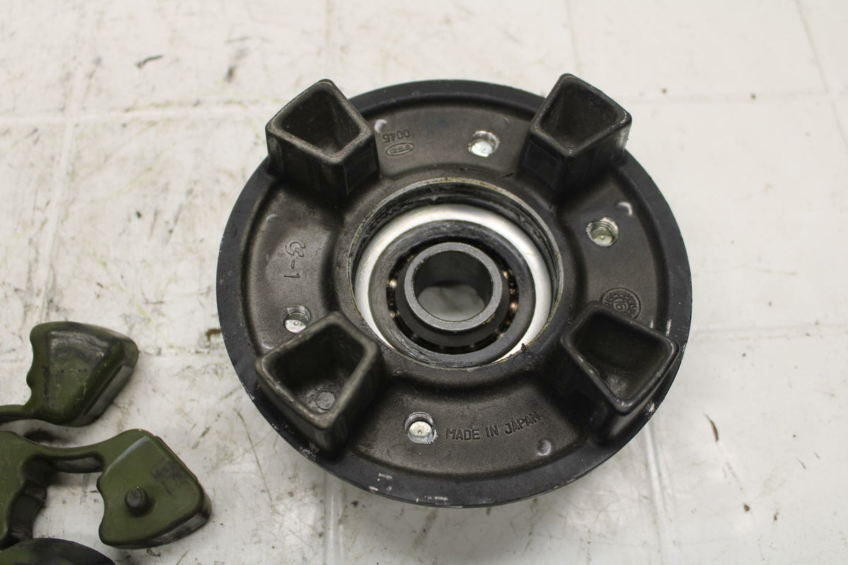 13-17 KAWASAKI NINJA ZX6R ZX636E REAR HUB WITH SHOCK DAMPERS CUSH ABSORBERS BB4