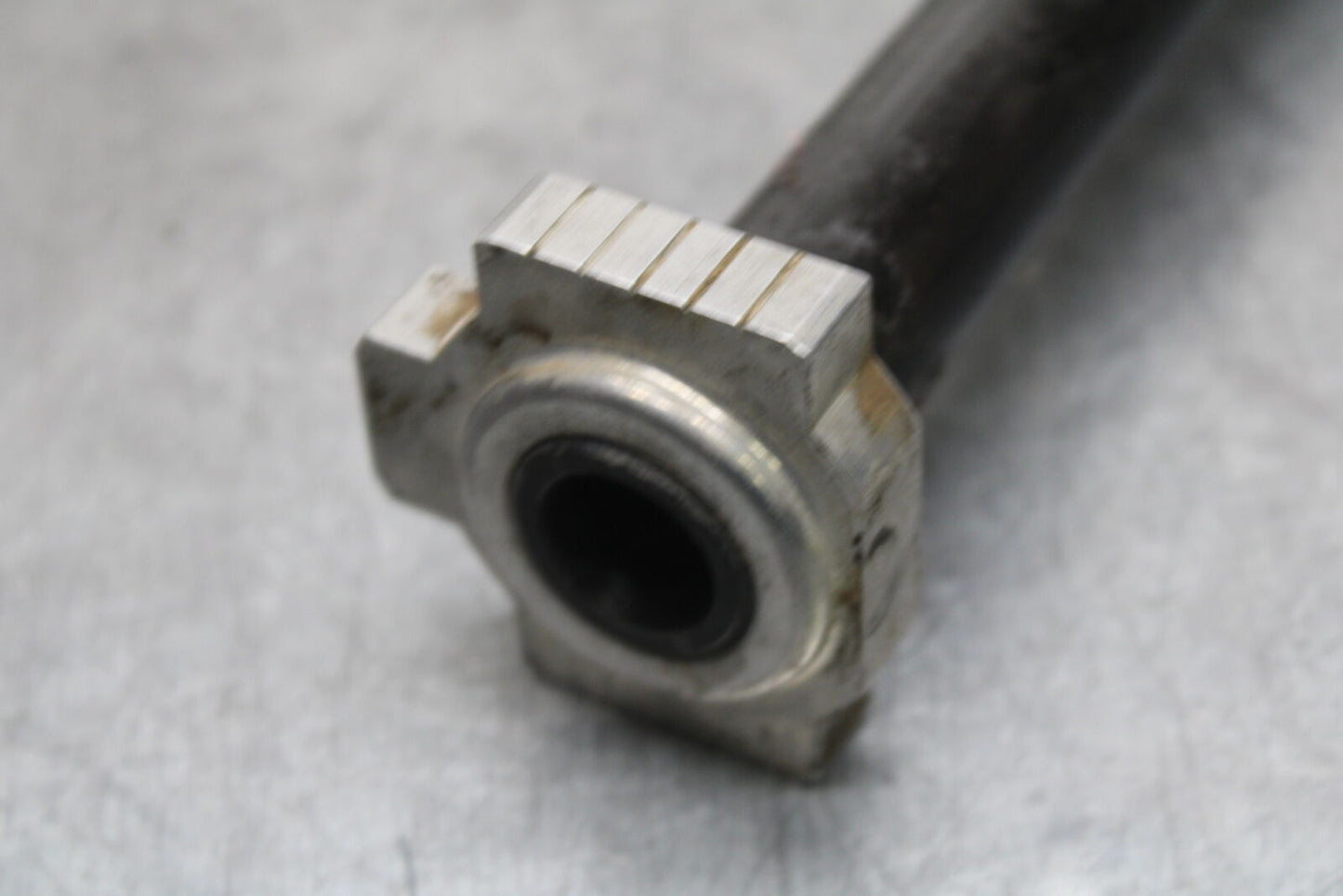 21-24 KTM 890 ADVENTURE R REAR AXLE BACK WHEEL RIM PIVOT BOLT AXEL BB723