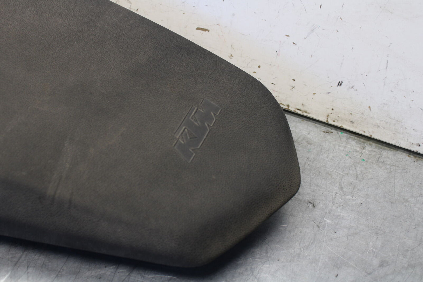 21-24 KTM 890 ADVENTURE R FRONT DRIVERS SEAT PAD SADDLE PILLION BB723