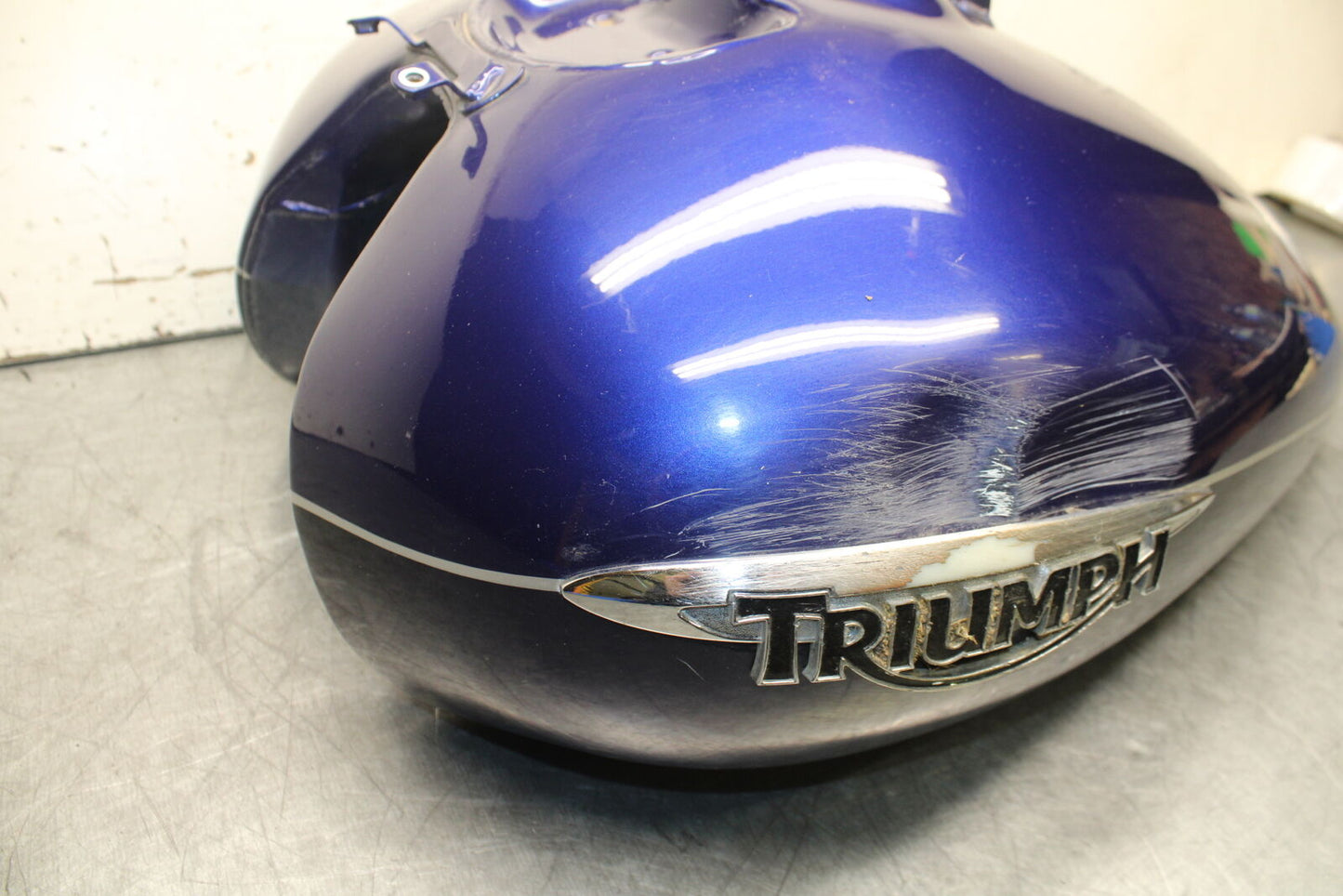 14-16 TRIUMPH AMERICA LT GAS TANK FUEL PETROL RESERVOIR BB720