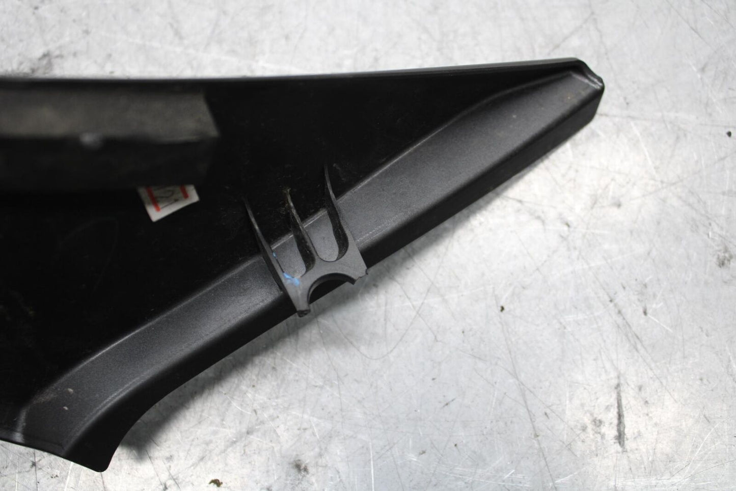17 KAWASAKI Z900 ZR900 RIGHT LEFT SIDE SEAT PANELS TRIMS COWLS FAIRINGS BB549