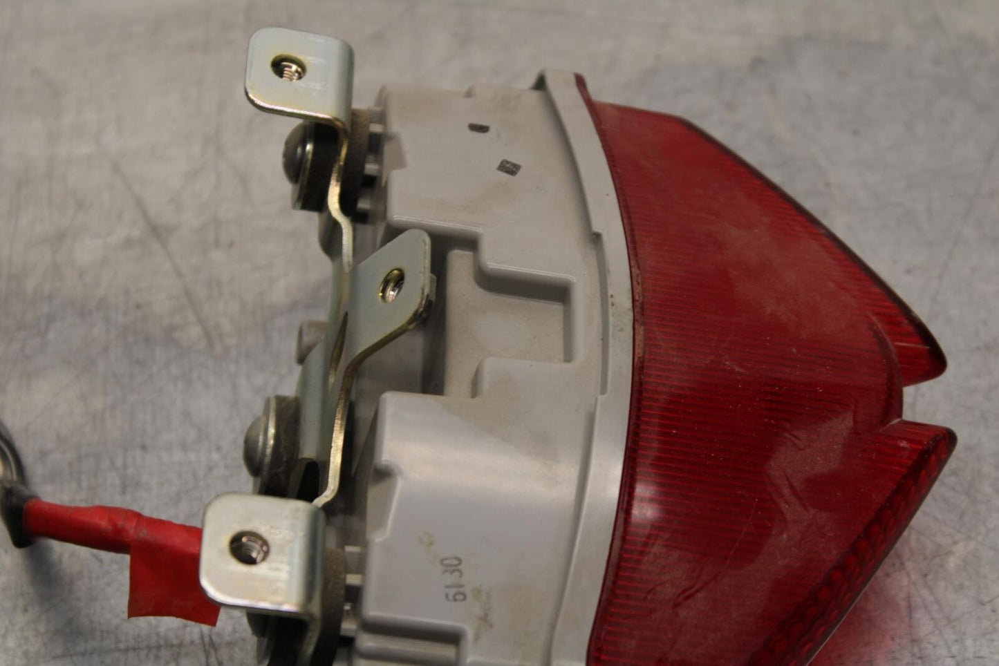 2017 Suzuki GSXR600 REAR TAIL TAILLIGHT BACK BRAKE LIGHT 35710-14JA0 BB598