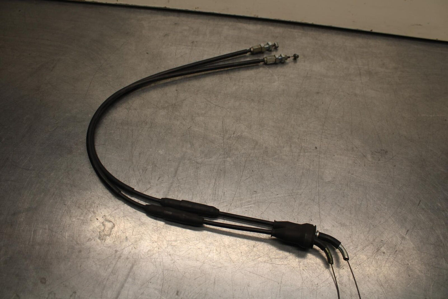 2003 Suzuki SV1000S THROTTLE CABLES LINES BB85