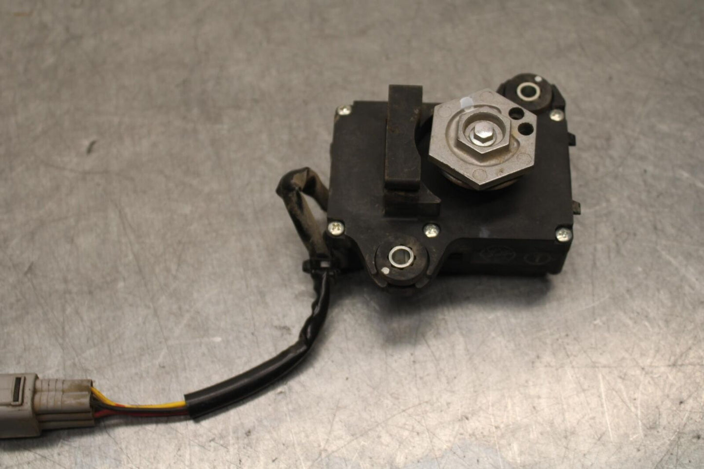 09-16 SUZUKI GSXR1000 EXHAUST VALVE SERVO MOTOR BB642