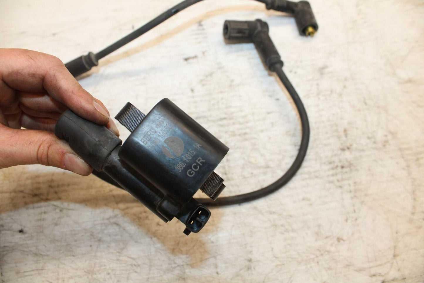 12 DUCATI MONSTER 796 IGNITION COIL SPARK PLUG CAP BB276