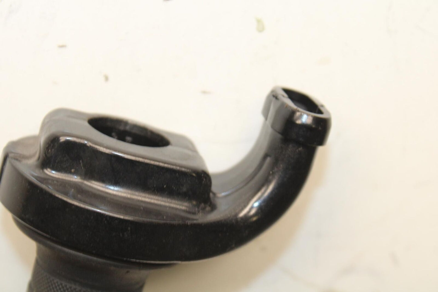 2006 Suzuki SV650 RIGHT THROTTLE GRIP BB93
