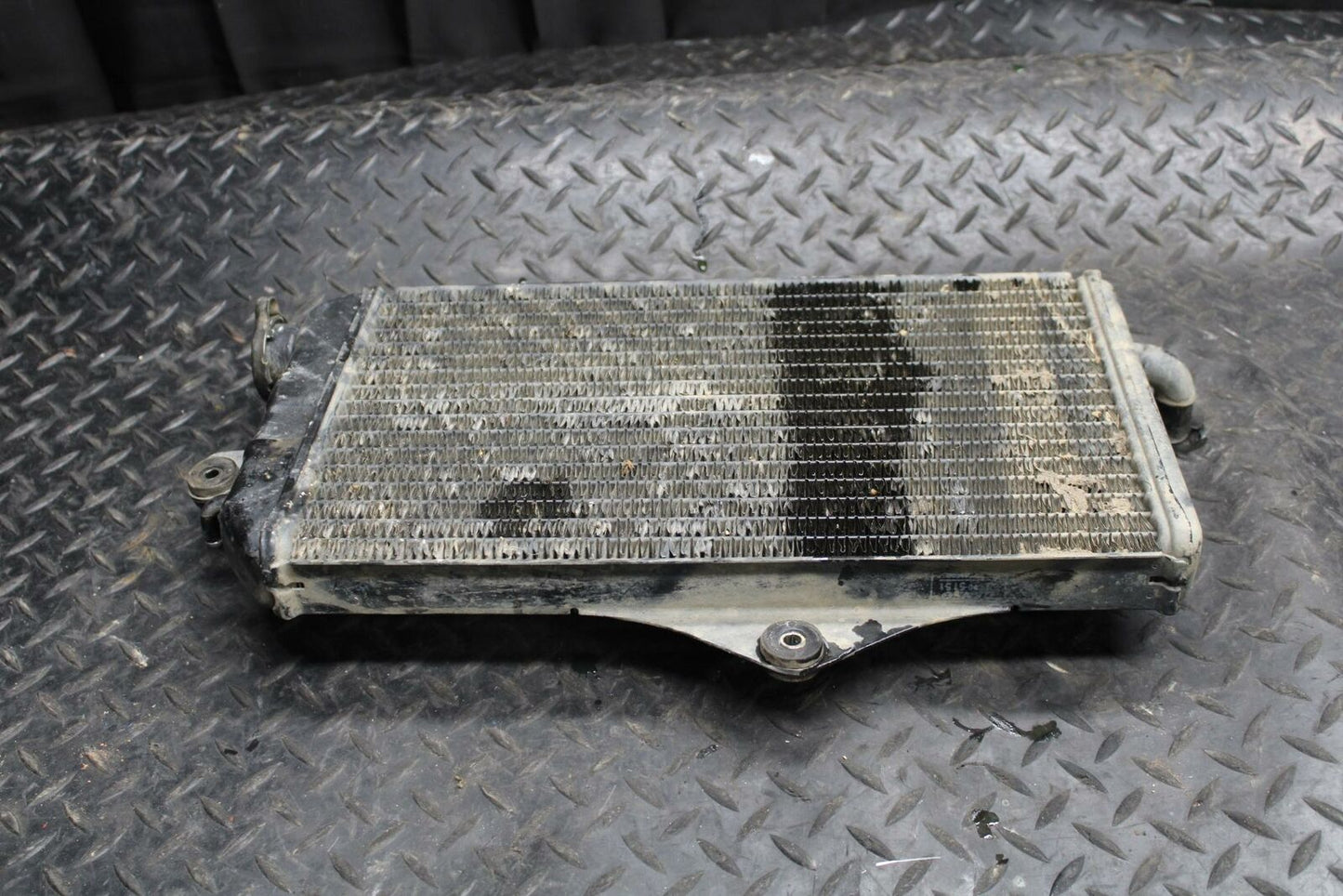 02-06 YAMAHA BANSHEE 350 ENGINE RADIATOR MOTOR COOLER COOLING RADIATER BB214