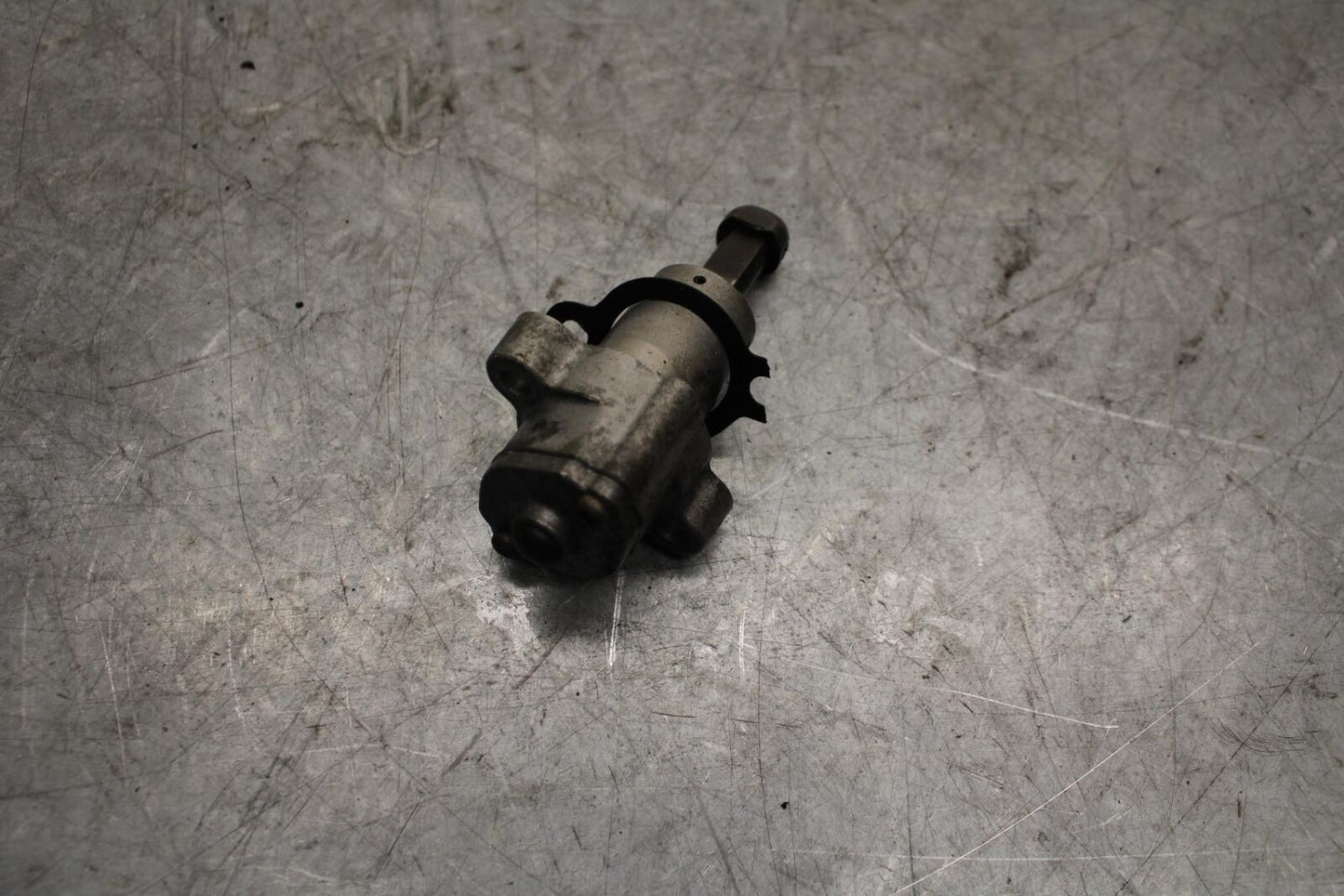 1997 Suzuki GSXR750 CAM CHAIN CAMSHAFT TENSIONER BB527