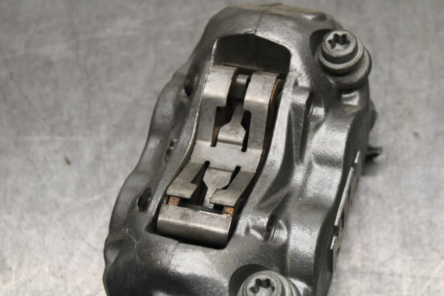 21-24 KTM 890 ADVENTURE R RIGHT LEFT FRONT BRAKE CALIPER SET PAIR CALIPERS BB723