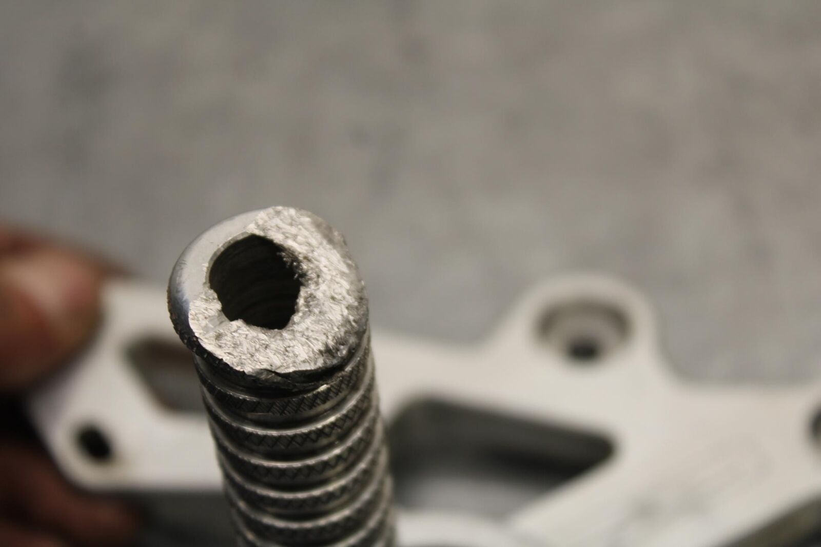 01-03 SUZUKI GSXR600 RIGHT LEFT REARSETS REAR SET DRIVER FOOT PEGS  BB639