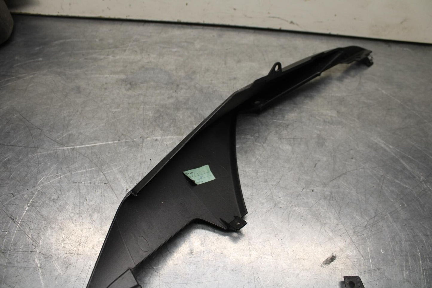 20-23 APRILIA RS660 LEFT RIGHT SET PAIR REAR BACK TAIL FAIRING COWL SHROUD BB611