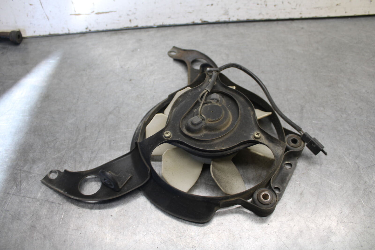 85-86 SUZUKI MADURA 1200 ENGINE RADIATOR COOLING FAN BB691