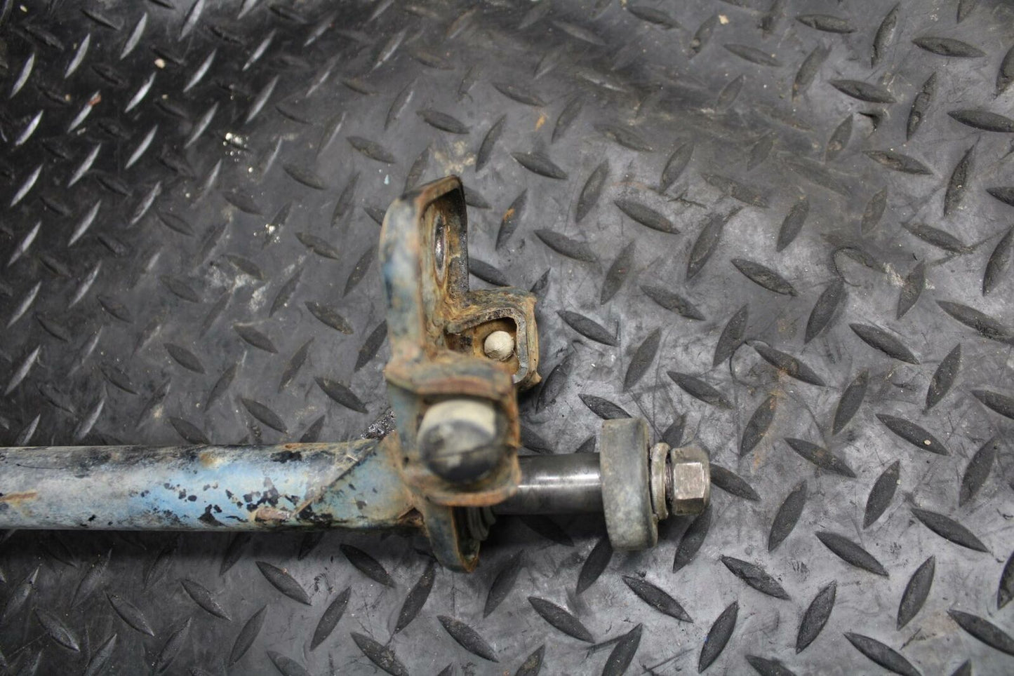 85-86 SUZUKI QUADRACER 250 STEERING COLUMN BB210