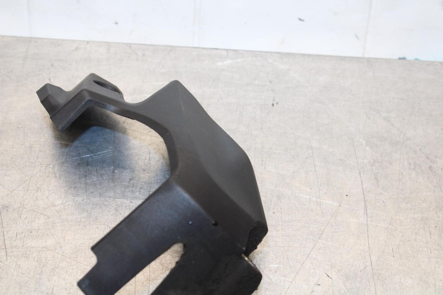 2013 Ducati 1199 Panigale ENGINE SPROCKET COVER BB581