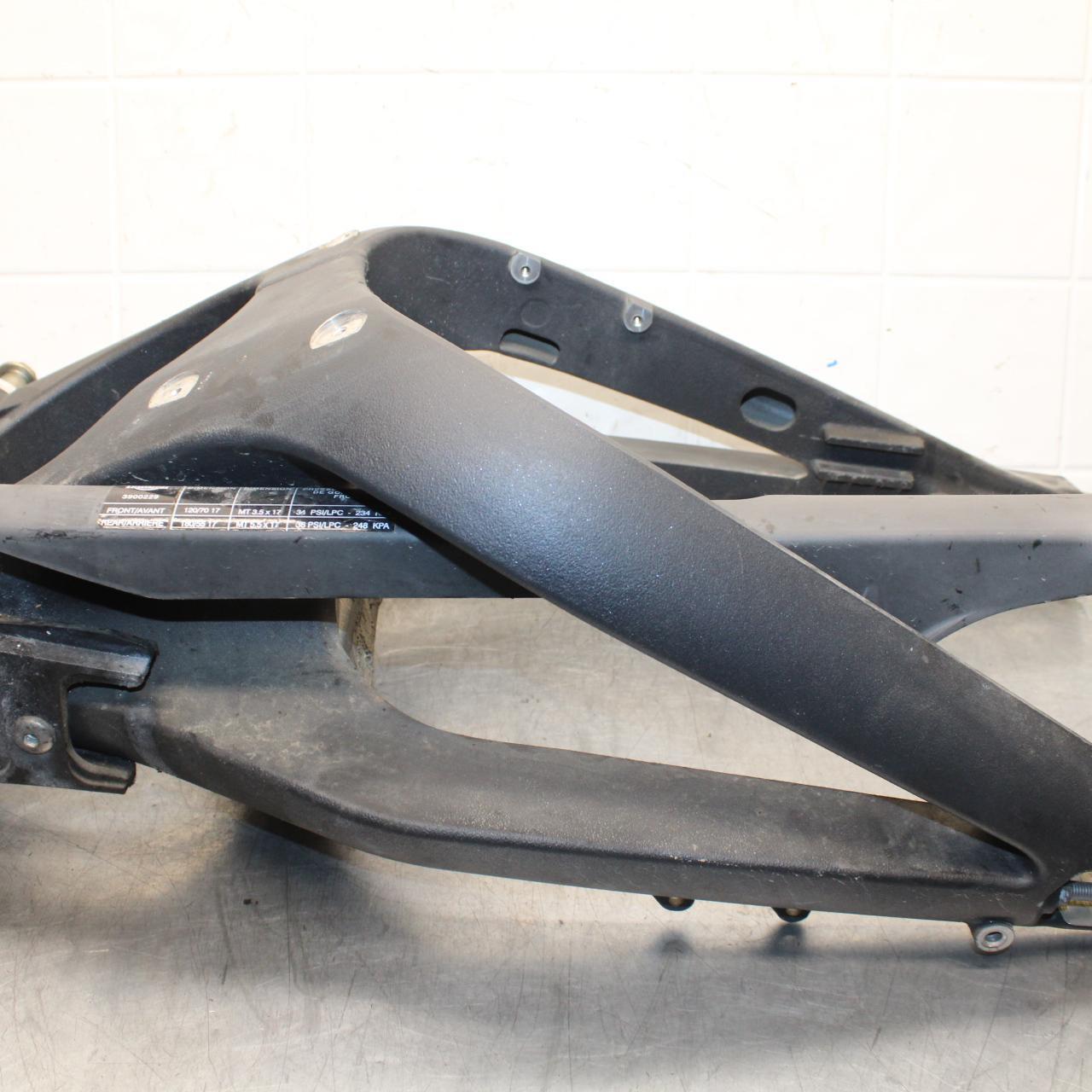 2012 Triumph Daytona 675R REAR SWINGARM BACK SUSPENSION SWING ARM BB589
