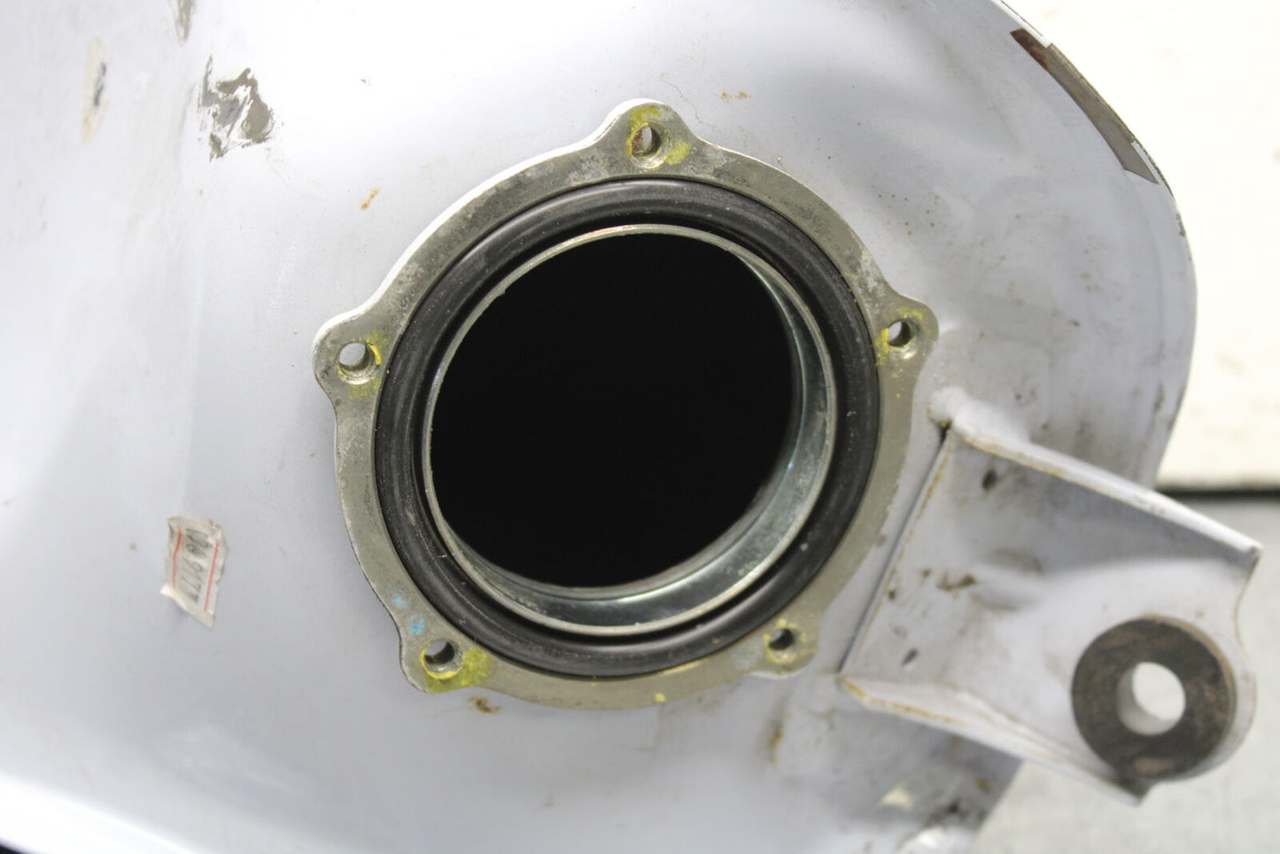 12-17 KAWASAKI ER-6N Z650 GAS TANK FUEL CELL PETROL RESERVOIR BB709