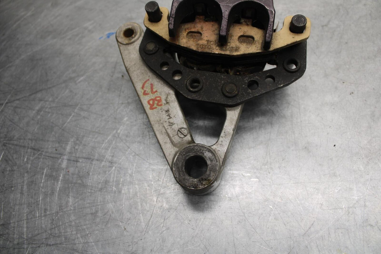 1996 Kawasaki Ninja 600R ZX600C REAR BACK BRAKE CALIPER W MOUNT BRACKET BB35