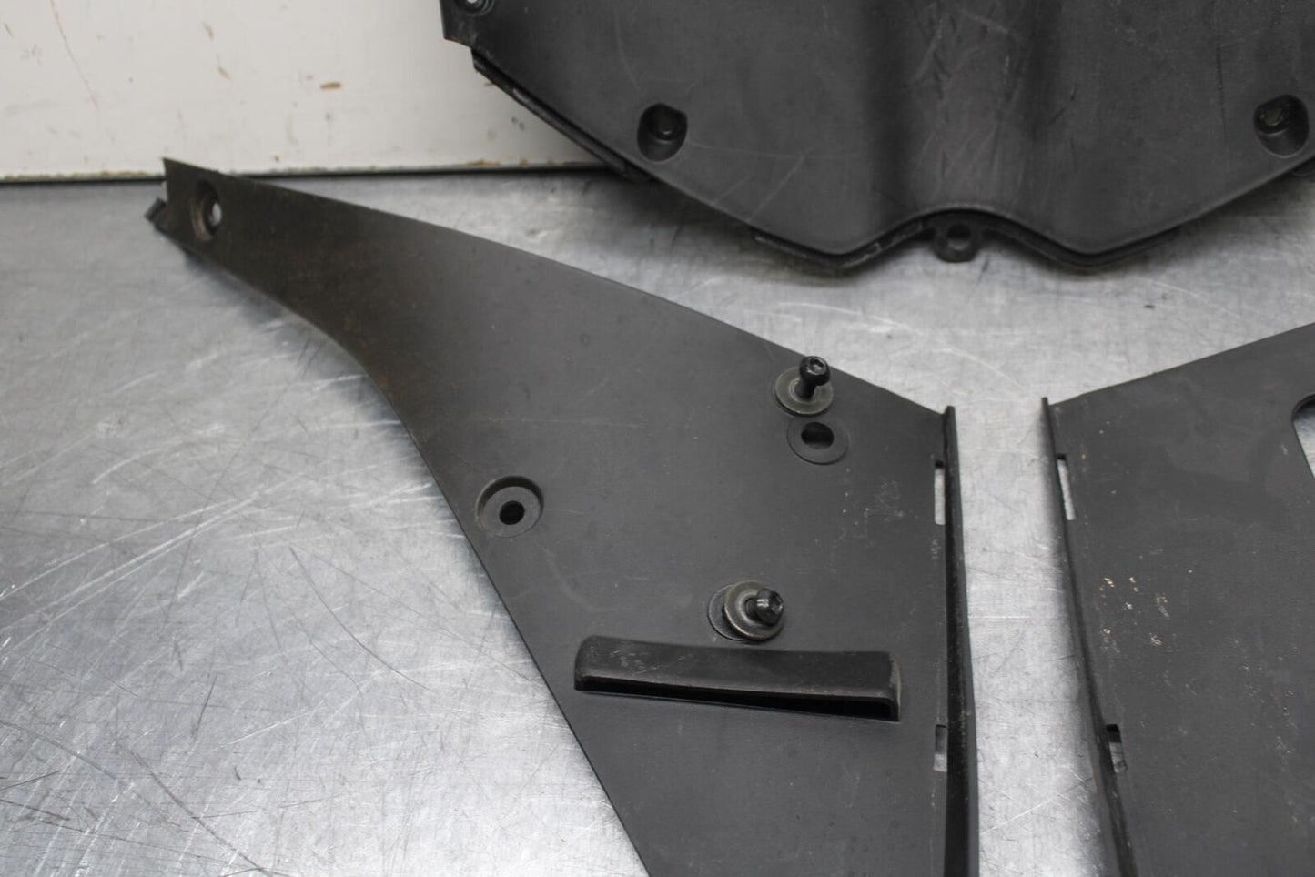 15-19 APRILIA RSV4 RF RIGHT LEFT INNER FAIRINGS COWLS PANELS TRIMS BB611