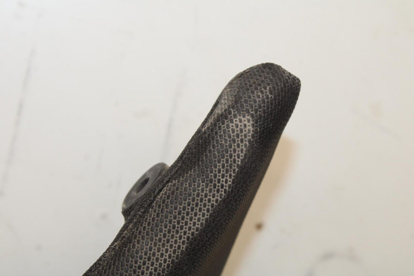 20-23 APRILIA RS660 FRONT DRIVERS SEAT PAD SADDLE PILLION BB643
