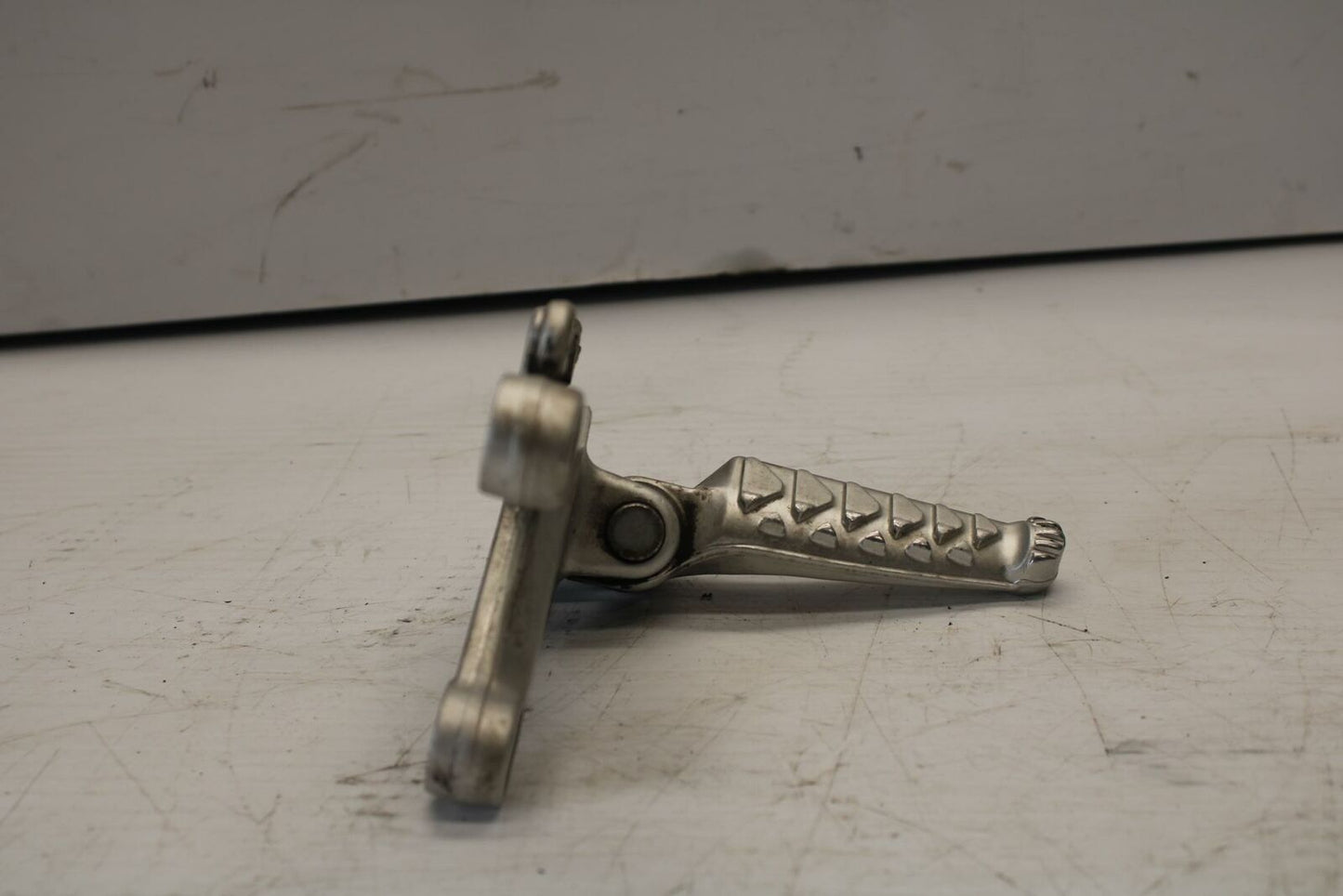 10-11 APRILIA RSV4 LEFT REARSET REAR SET DRIVER FOOT PEG REST STOP BB268