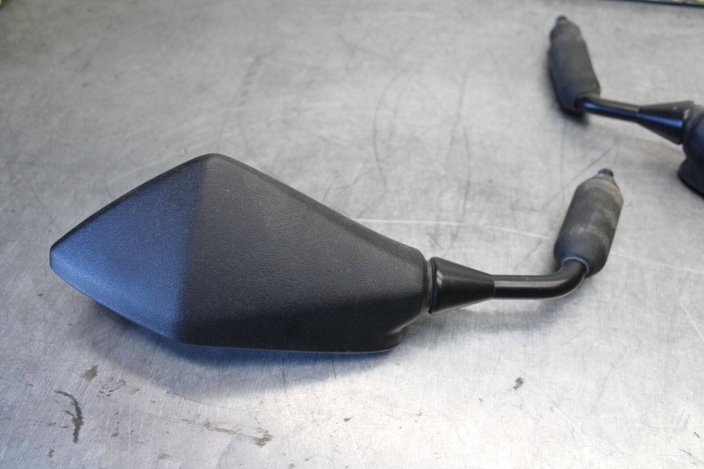 19-22 KAWASAKI Z400 REAR VIEW MIRROR SET PAIR MIRRORS BB708