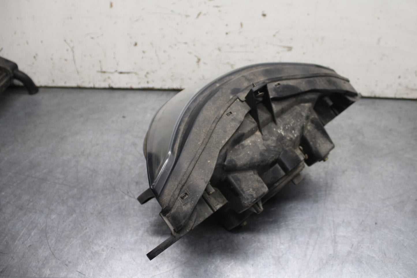 96-07 YAMAHA YZF600R FRONT HEADLIGHT HEAD LIGHT LAMP BB746