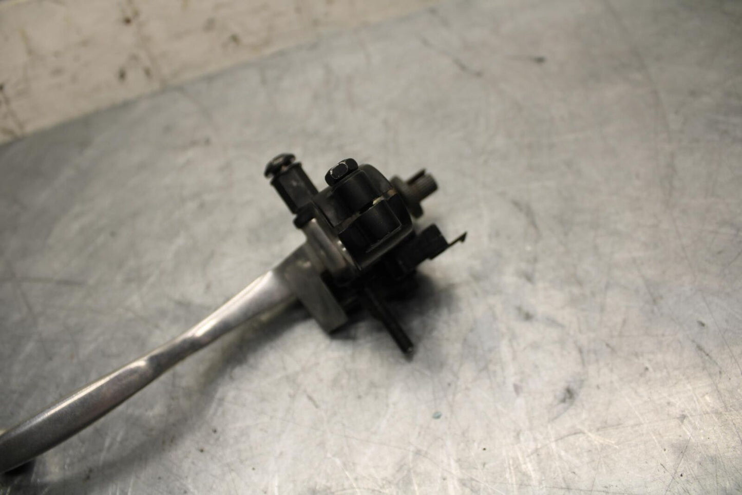 17 KAWASAKI VERSYS_X 300 CLUTCH PERCH MOUNT WITH LEVER BB504